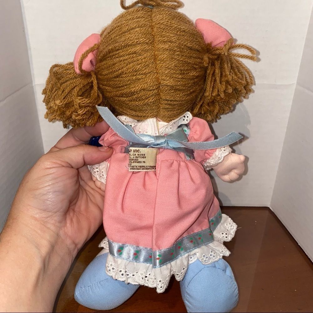 Vtg Precious Moments doll of the month doll - Picture 3 of 4